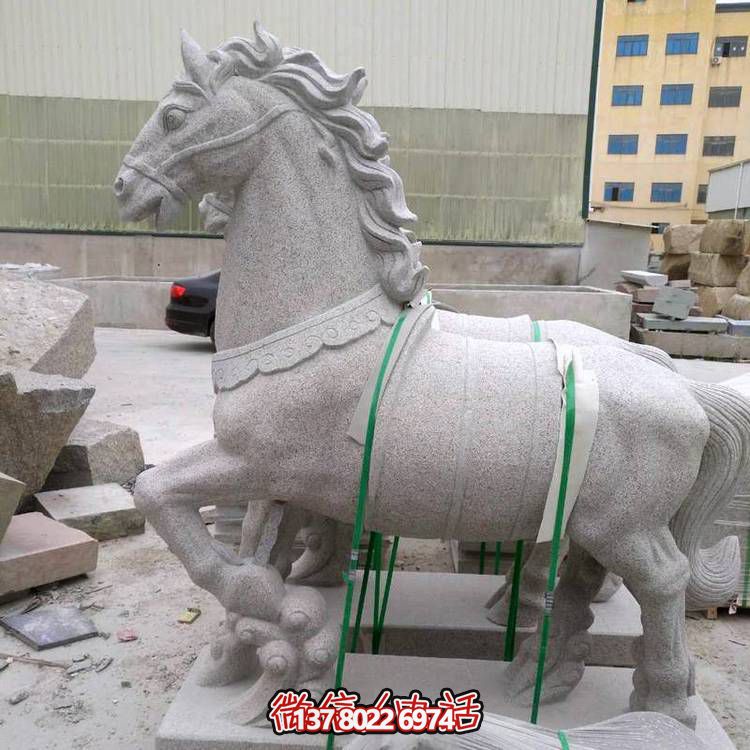 主題砂巖雕刻馬擺件，點綴園林廣場美景