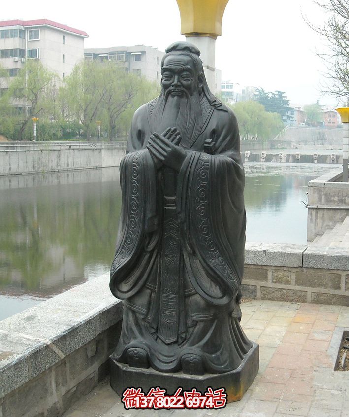 歷史名人雕塑，銅像點(diǎn)綴湖邊公園小區(qū)